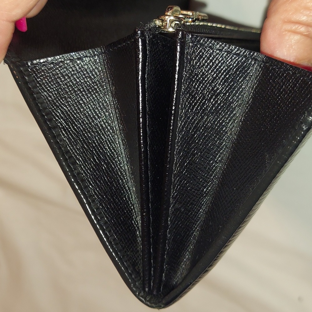 Louis Vuitton Porte Feuille Sara Black Epi Leather Long Wallet - Picture 7 of 10